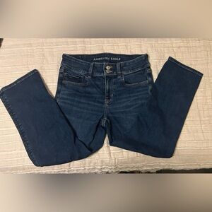 American Eagle Artist Crop Jeans- Size 8 short